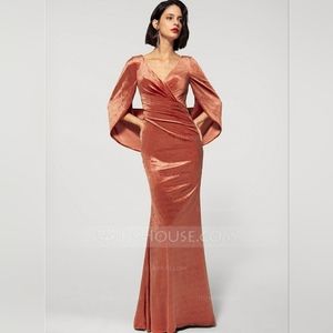 Sheath/Column V-Neck Floor-Length Velvet Evening Dress